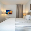 Отель Enchanting Encore Escape 8BR Oasis Near Disney Magic, фото 5
