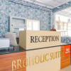 Отель FabHotel Broholic Suites I, фото 12