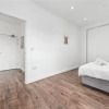 Отель Captivating 1-bed Apartment 15 min to Londonbridge, фото 7