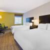 Отель Holiday Inn Express Waldorf, an IHG Hotel, фото 6
