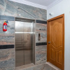 Отель Manyata Suites By OYO Rooms, фото 12