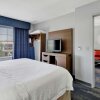 Отель Hampton Inn and Suites Santa Ana/Orange County Airport, фото 33