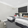Отель Horse and Jockey Hotel Homebush, фото 5