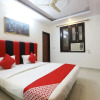 Отель OYO 43923 Surbhi Residency, фото 6