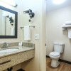 Отель Evergreen Inn & Suites Portland Airport, фото 8