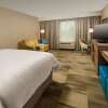 Отель Hampton Inn & Suites Syracuse/Carrier Circle, фото 4