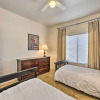 Отель Sunny First-floor Phoenix Condo w/ Community Pool, фото 4