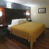 Отель Econo Lodge Inn & Suites at the Convention Center, фото 16