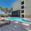 Отель Comfort Suites Beachside, фото 16