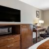 Отель Comfort Inn & Suites North Little Rock JFK Blvd, фото 14