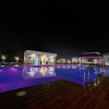 Отель Llyods Beach Resort, фото 1