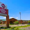 Отель Best Western Plus Kelly Inn & Suites, фото 1