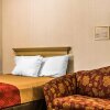 Отель Econo Lodge Inn & Suites White Haven, фото 3