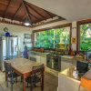 Отель Contato com a Natureza, Vista para o Oceano e Seis Quartos Por Luxury Rentals, фото 14