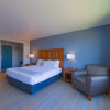 Отель OYO Waves Hotel Newport OR - NYE Beach, фото 27