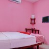 Отель OYO 92598 Sulthan Homestay Syariah 3, фото 12