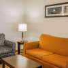 Отель Comfort Suites Columbus East Broad, фото 7