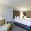 Отель Country Inn & Suites by Radisson Asheville Downtown Tunnel Road, фото 33