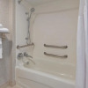 Отель Holiday Inn Express & Suites Blacksburg - University Area, an IHG Hotel, фото 9