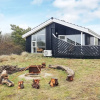 Отель 10 Person Holiday Home in Blokhus, фото 17