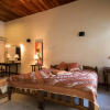 Отель Lazy Lizard Hotel, фото 2