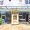 Отель Golden Star Hotel, фото 1