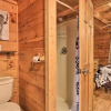 Отель Cabin w/ Hot Tub + Deck, 3 Mi to Pigeon Forge, фото 6