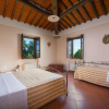 Отель Villa Fratta, sleeps 14 villa with private pool, AC and Wi-Fi close to Cortona-Villa Fratta, фото 26
