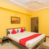 Отель OYO 8799 Urs Palace, фото 31