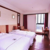 Отель Binhai Hotel, фото 1