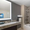 Отель La Quinta Inn & Suites by Wyndham Houston Energy Corridor, фото 6