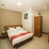 Отель Sunrise Hotel Semarang, фото 3