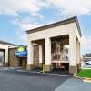 Отель Days Inn by Wyndham Charlottesville/University Area, фото 1