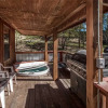 Отель Riverside Dreams Three Bedroom Cabin, фото 14