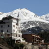 Отель T3 avec vue sur les montagnes - Piscine - Sauna, фото 24