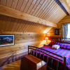 Отель 44mbr - Hot Tub- Pets Ok - Wifi - Bbq - Sleeps 8 2 Bedroom Home by RedAwning, фото 2