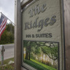Отель Ridges Inn & Suites, фото 1