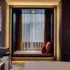 Отель HeSu DESIGNER Hotel & Suites - Xi'an Drum Tower & YONGNING Gate Branch, фото 7