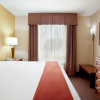Отель Holiday Inn Express & Suites Sulphur (Lake Charles), an IHG Hotel, фото 4