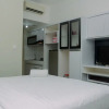 Отель Comfy and Homey Studio at Springlake Summarecon Bekasi Apartment, фото 5