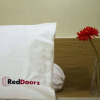 Отель Rumah Asri Bed and Breakfast by RedDoorz, фото 17