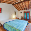 Отель Lovely Holiday Home in Castellina in Chianti With Garden, фото 9