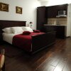 Отель SUNce Palace Apartments with free offsite parking, фото 3