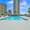 Отель Standard Ocean View Condo - 35th floor views, Free parking & Wifi by Koko Resort Vacation Rentals, фото 17