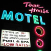Отель Town House Motel, фото 1