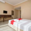 Отель RedDoorz @ Hotel Putri Gading Bengkulu, фото 14
