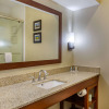 Отель Comfort Suites Raleigh Walnut Creek, фото 8