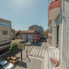 Отель Downtown Design With Balcony, фото 17