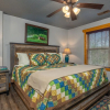 Отель Mountain Sunrise Pool Cottage, фото 3