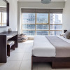 Отель Stylish + Bright 1BR With Dubai Marina Views!, фото 3